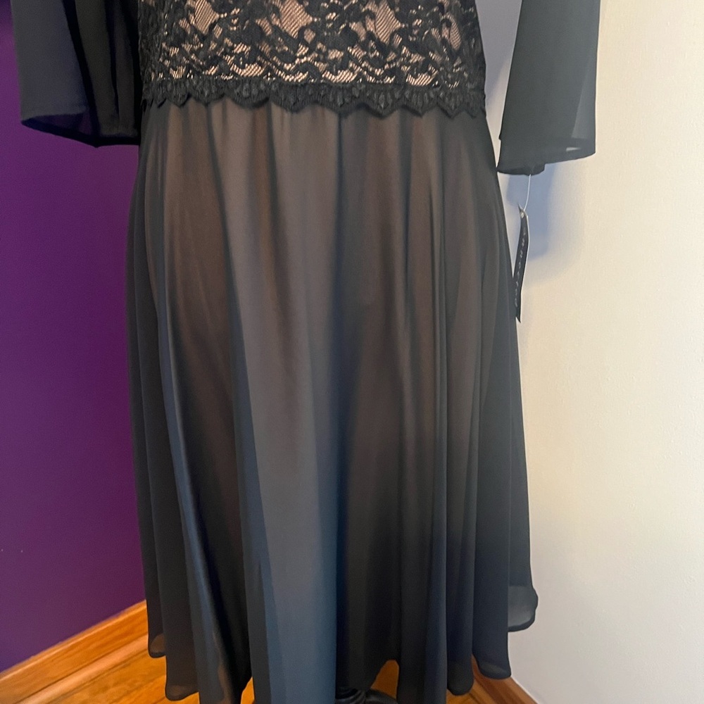 Connected Apparel Sheer Sleeve Dress NWT - Picture 4 of 10
